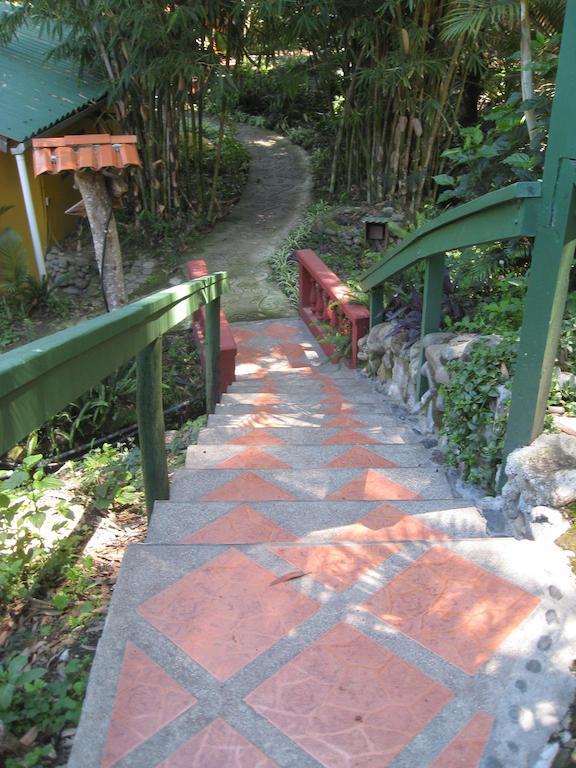 Hotel Casa Madre Tierra Vilcabamba Exterior foto