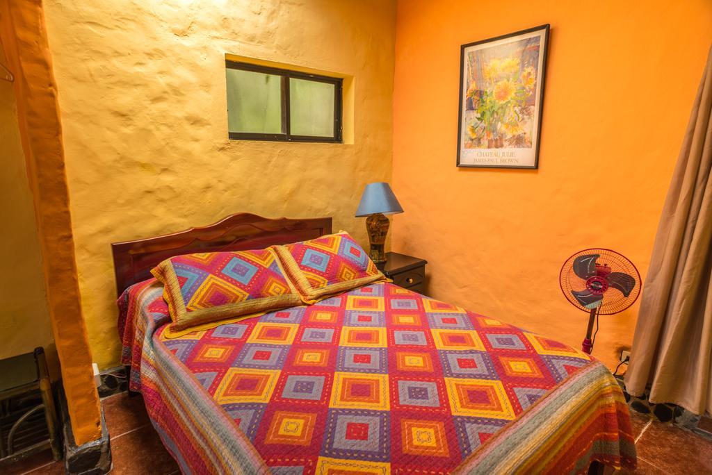 Hotel Casa Madre Tierra Vilcabamba Exterior foto